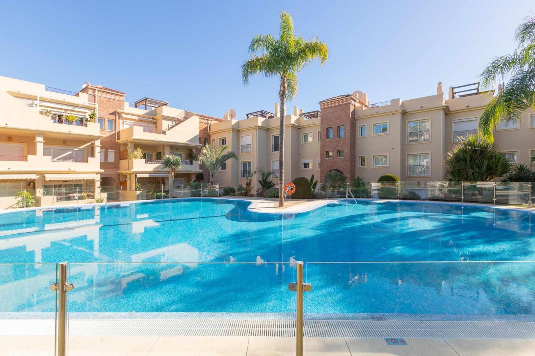 Toscana Hills Con Piscina En Esteponamarbella 外观 照片