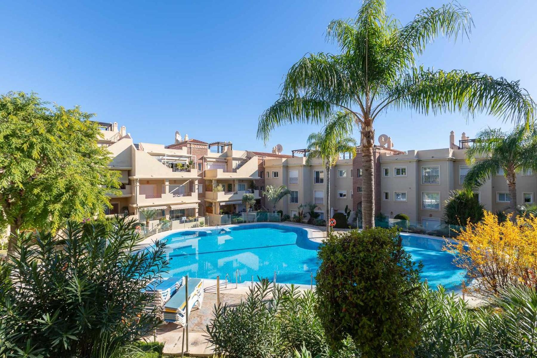 Toscana Hills Con Piscina En Esteponamarbella 外观 照片